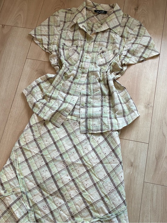 Dresses & Skirts - Vintage y2k  asymmetrical plaid skirt set with embroidery details